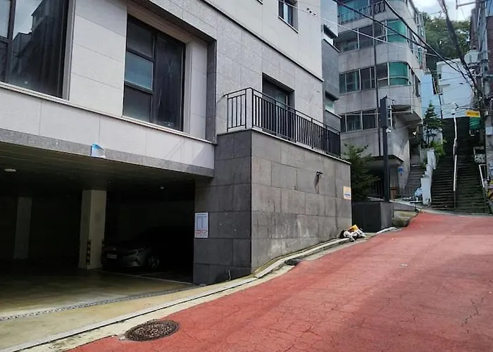 公寓 Heart Of Hongdae, 3-minute Walk To Popular Spots, K-pop Perfect For Friends And Couples Self Check-in, Luggage Storage, Elevator Available *