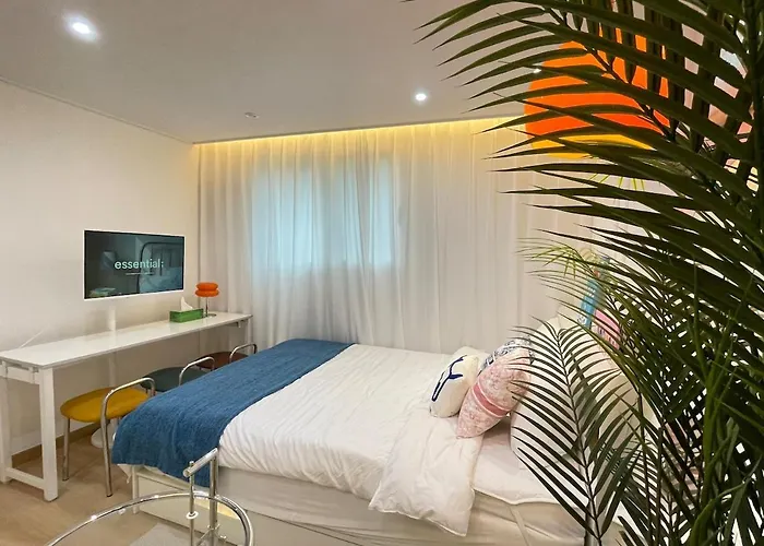 公寓 Heart Of Hongdae, 3-minute Walk To Popular Spots, K-pop Perfect For Friends And Couples Self Check-in, Luggage Storage, Elevator Available *